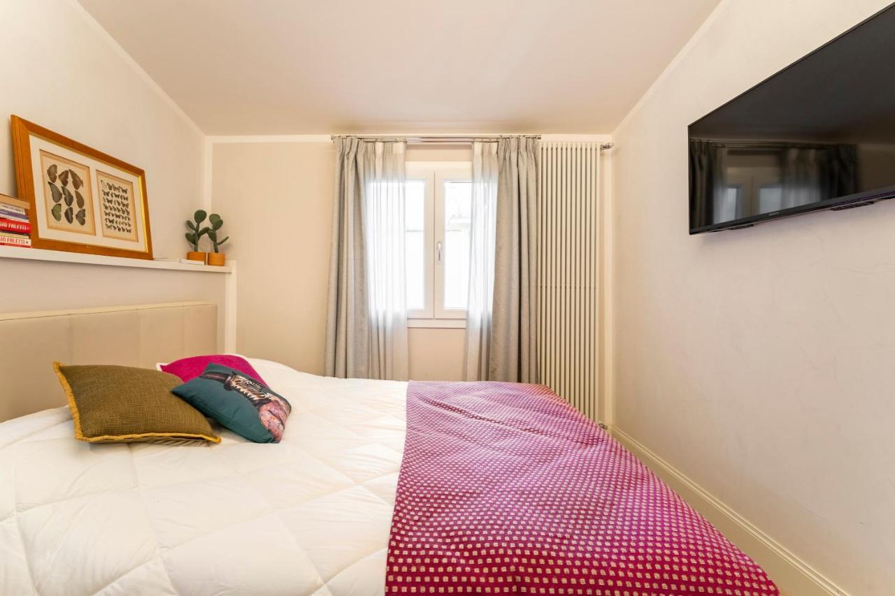 Art Apartment Luxury Sofia Suite Firenze Esterno foto